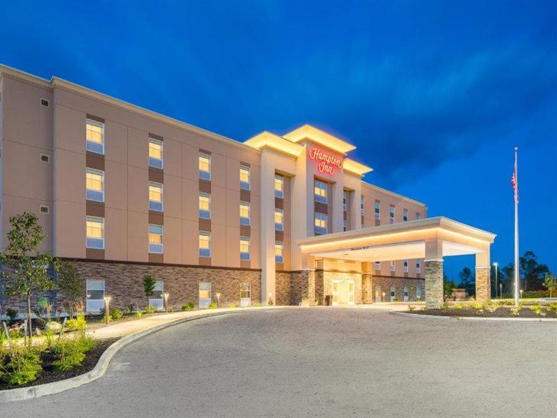 Hampton Inn By Hilton Oxford, Me Екстериор снимка